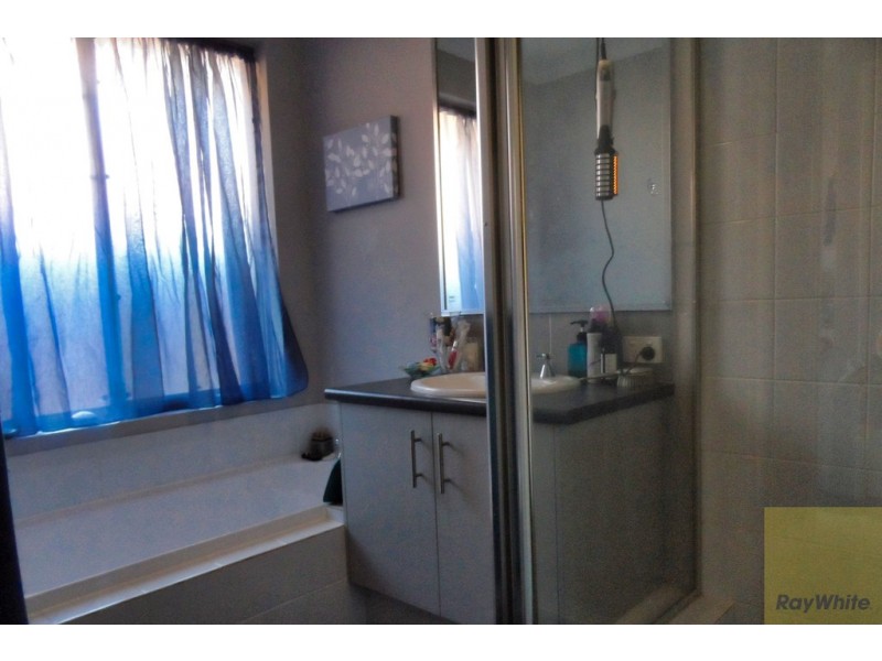 4 Podger Way, Brookdale WA 6112