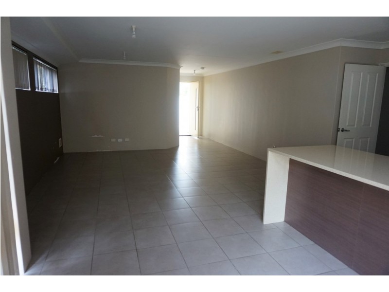 33a Lensham Place, Armadale WA 6112