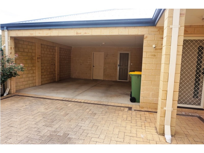 33a Lensham Place, Armadale WA 6112