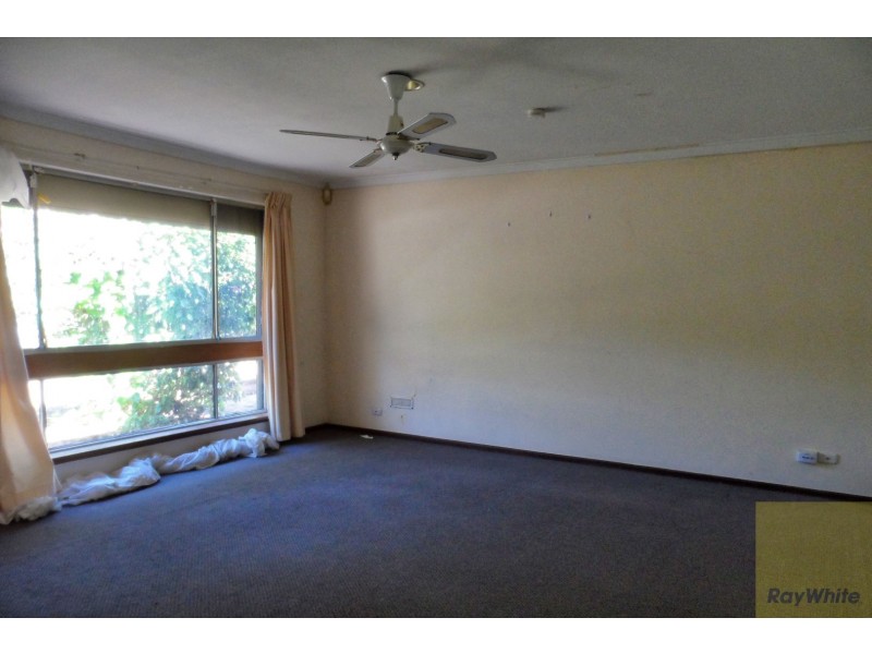 37 Townley Street, Armadale WA 6112