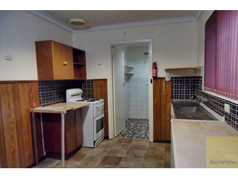 37 Townley Street, Armadale WA 6112