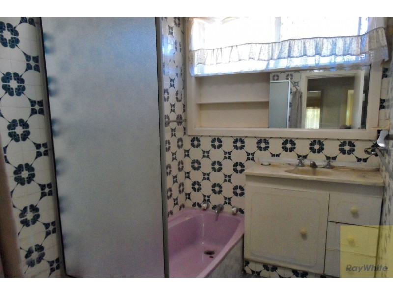 37 Townley Street, Armadale WA 6112