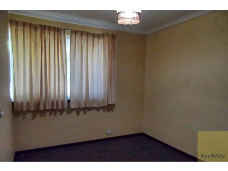 37 Townley Street, Armadale WA 6112