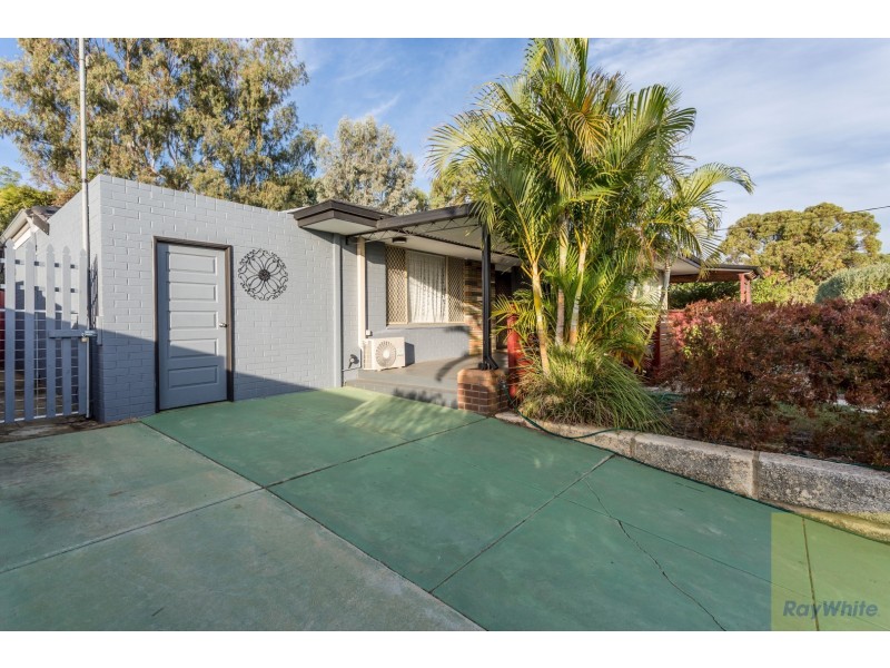 3212 Albany Highway, Mount Nasura WA 6112