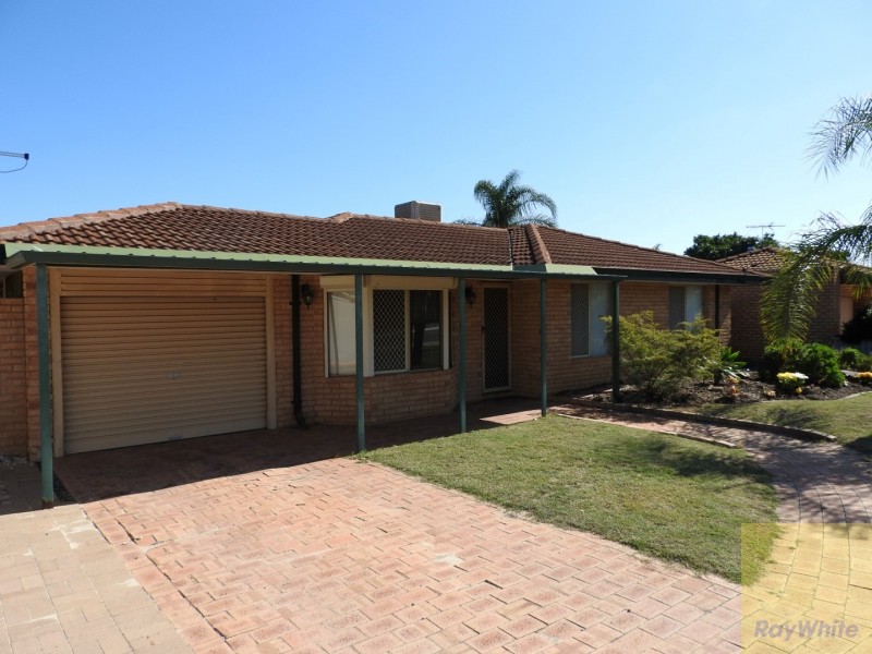 22 Seville Drive, Seville Grove WA 6112