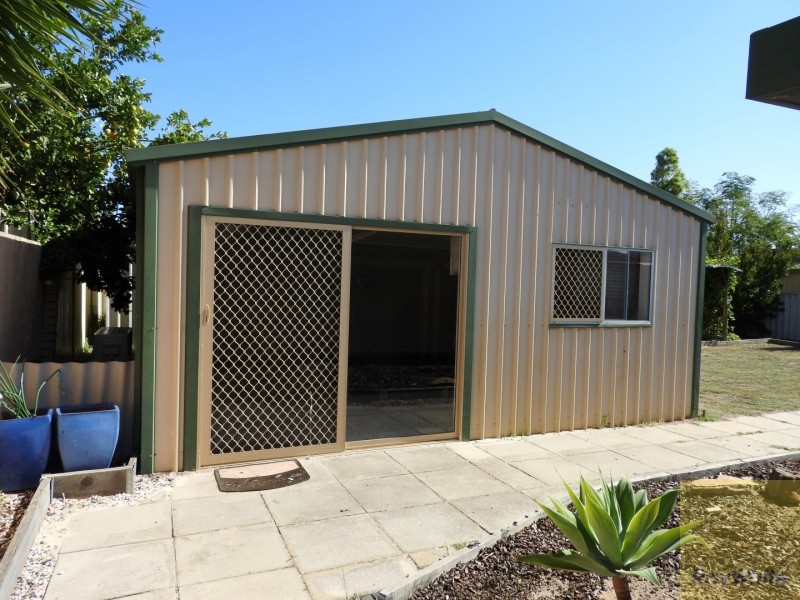 22 Seville Drive, Seville Grove WA 6112