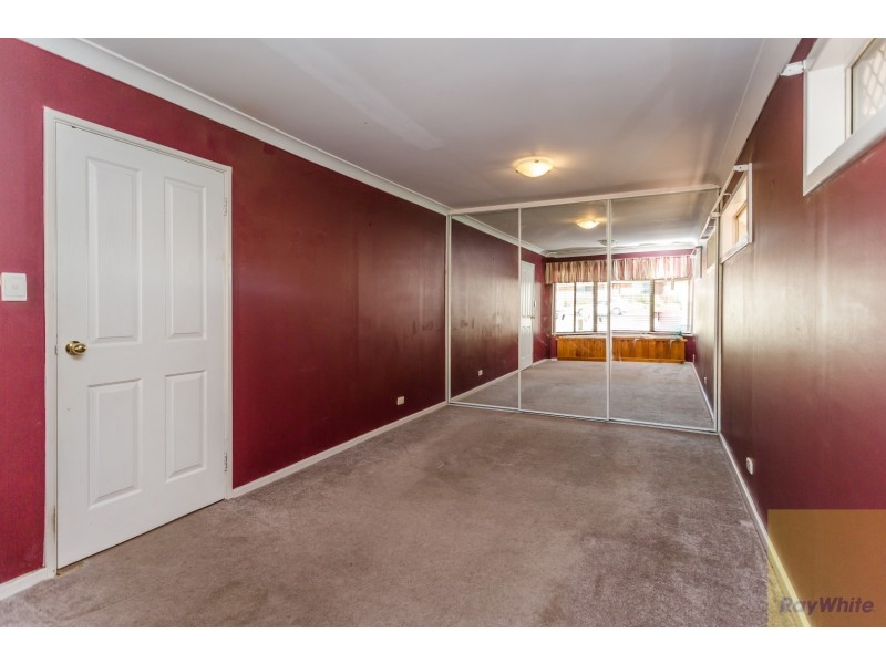 72 Derry Avenue, Mount Nasura WA 6112