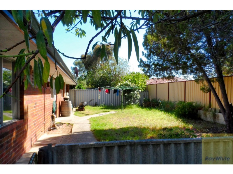 27C Robin Hood Avenue, Armadale WA 6112