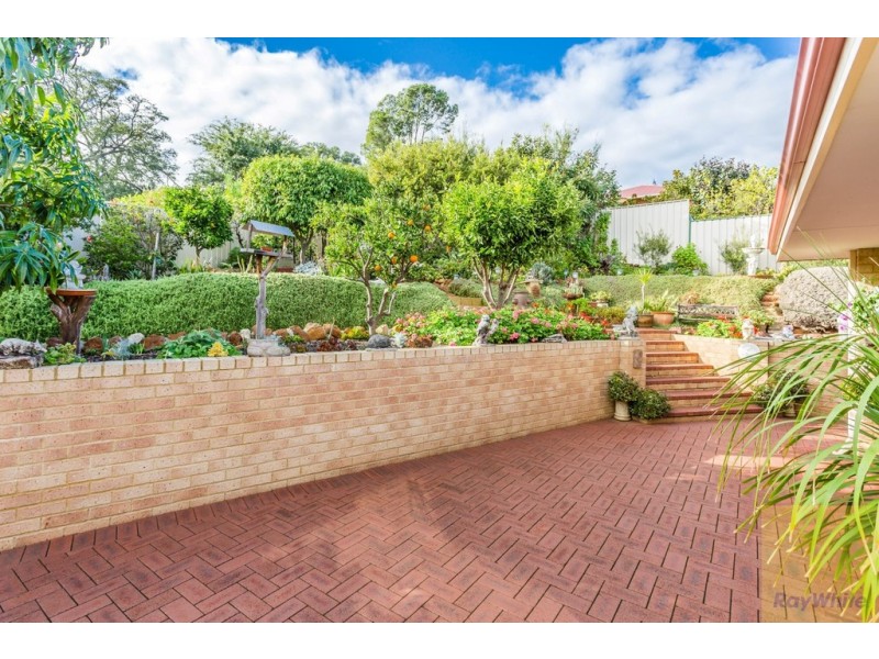 9 Roberta Rise, Mount Nasura WA 6112