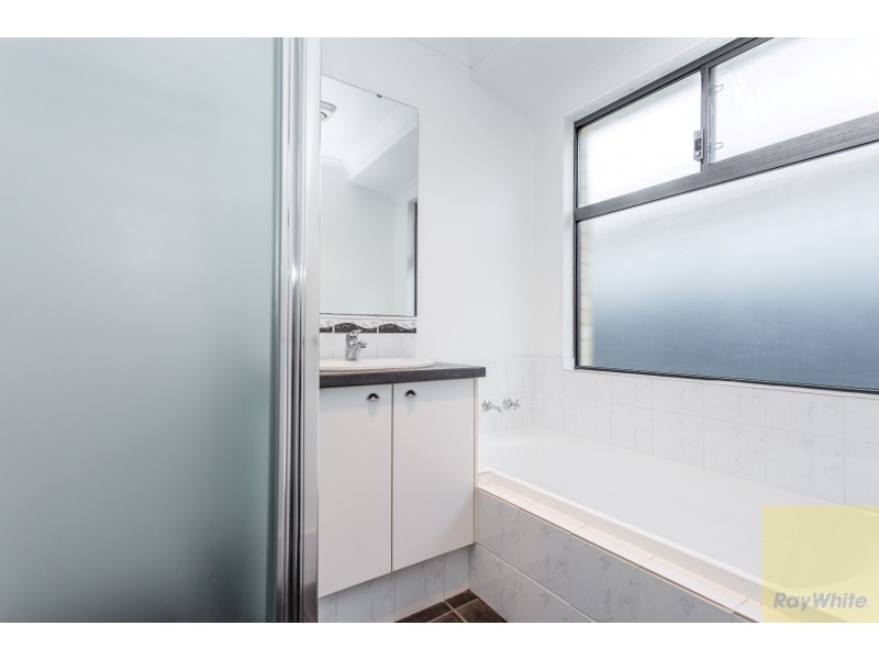 62 Portwine Avenue, Byford WA 6122