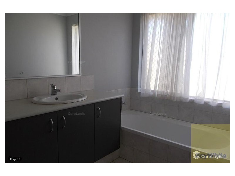 13a Merrifield Avenue, Kelmscott WA 6111