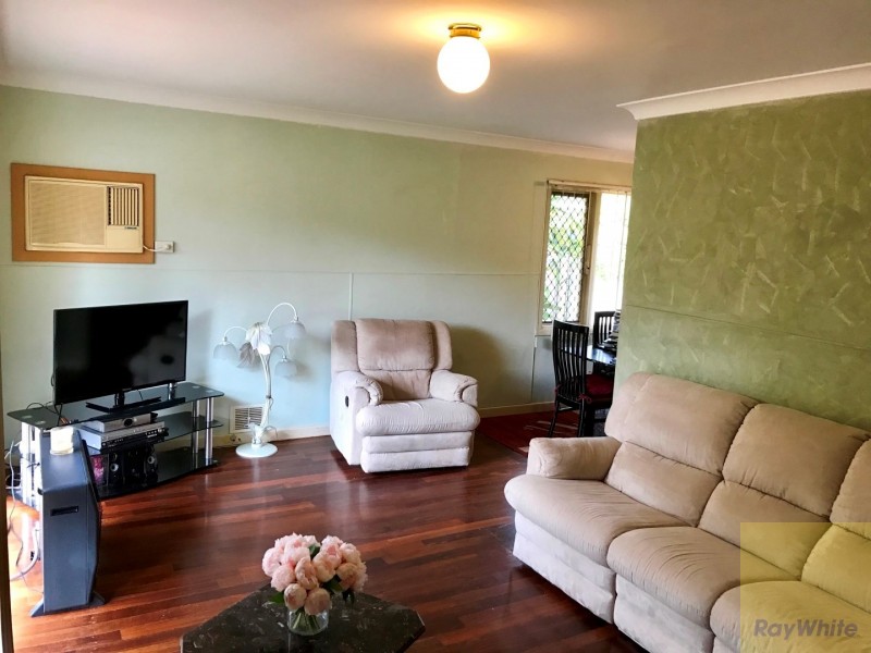 13 Blantyre Way, Kelmscott WA 6111