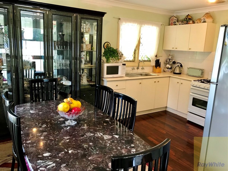 13 Blantyre Way, Kelmscott WA 6111