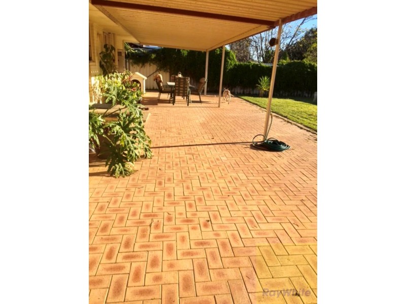 13 Blantyre Way, Kelmscott WA 6111