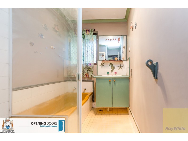 23 Cambell Road, Armadale WA 6112