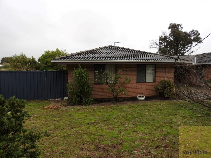 291A Railway Avenue, Armadale WA 6112