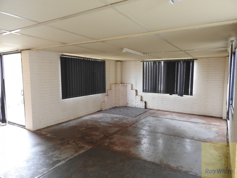 157 Third Avenue, Kelmscott WA 6111