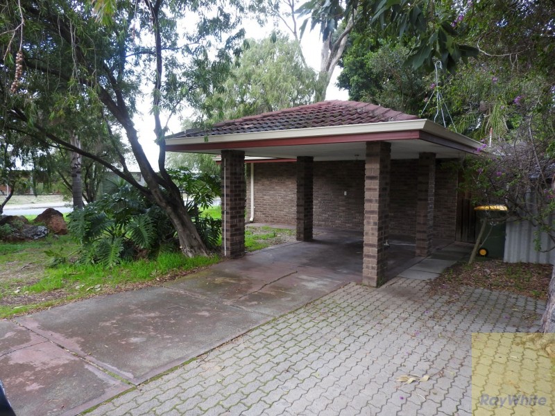 22 Dollis Way, Camillo WA 6111