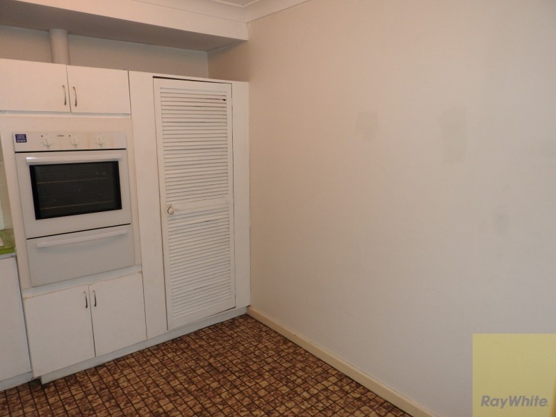 22 Dollis Way, Camillo WA 6111