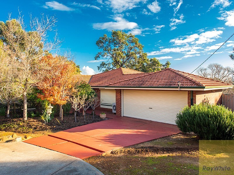8 Bradshaw Road, Byford WA 6122
