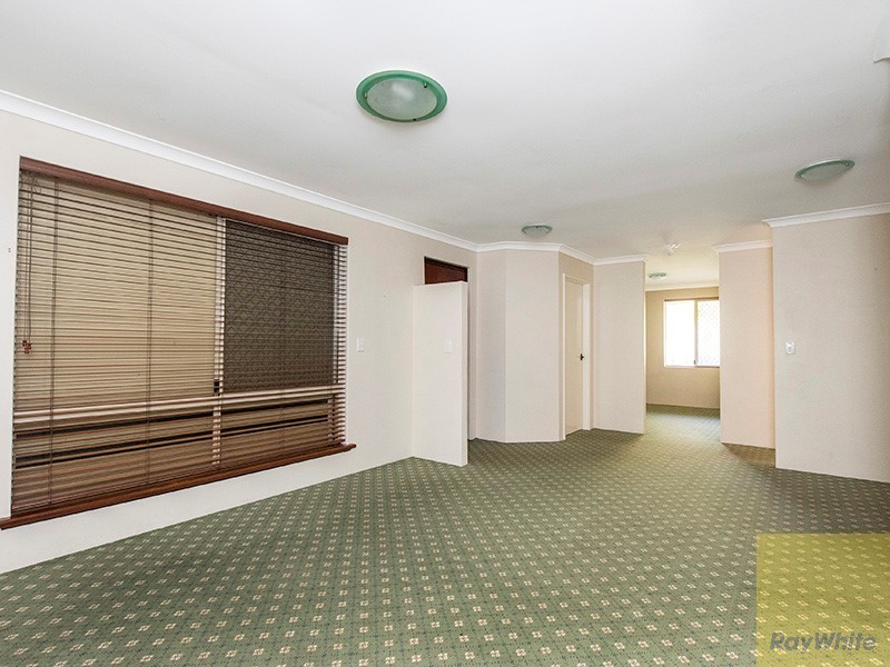 8 Bradshaw Road, Byford WA 6122