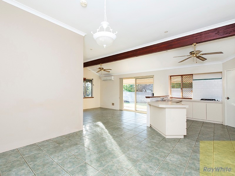 8 Bradshaw Road, Byford WA 6122