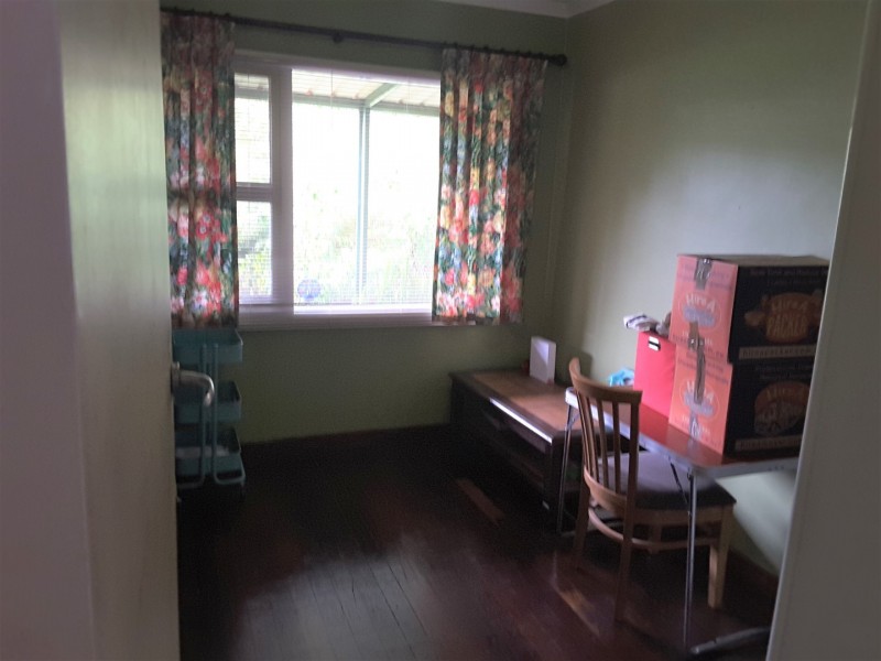 13 Badbury Road, Armadale WA 6112