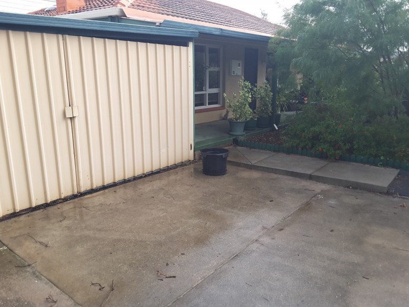 13 Badbury Road, Armadale WA 6112