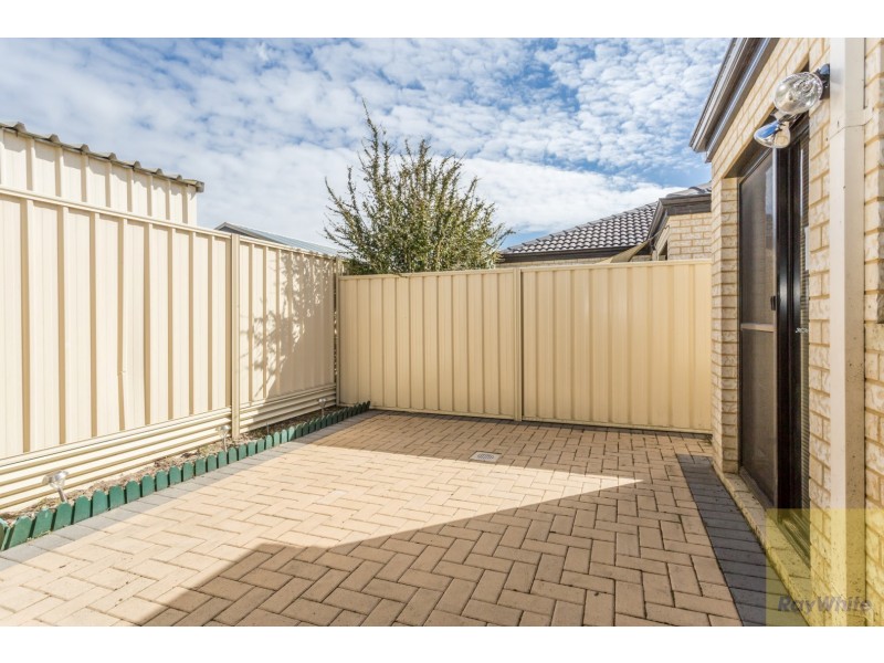 5/104 Westfield Road, Kelmscott WA 6111