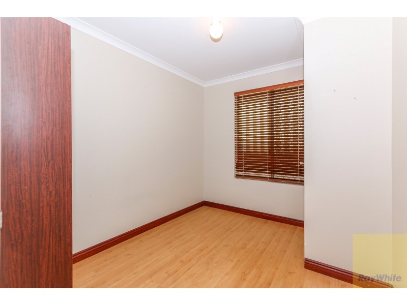 21 Penlea Glade, Kiara WA 6054