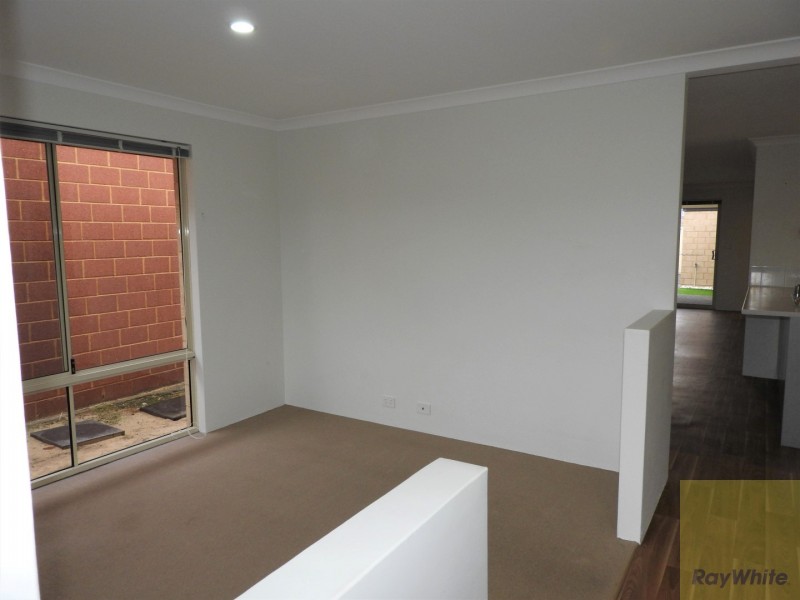 11 Xanthium Circle, Seville Grove WA 6112