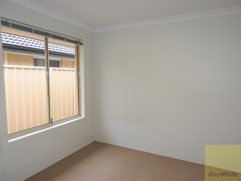 11 Xanthium Circle, Seville Grove WA 6112