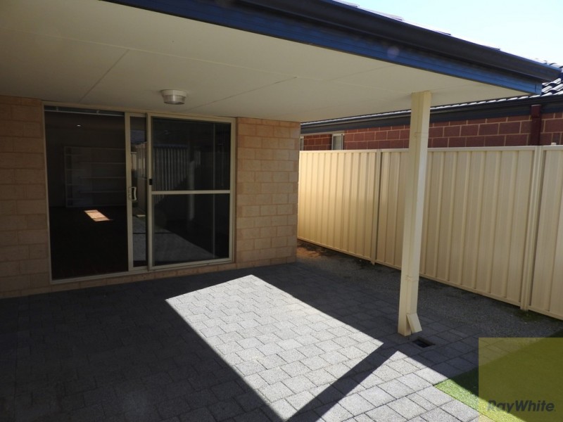 11 Xanthium Circle, Seville Grove WA 6112