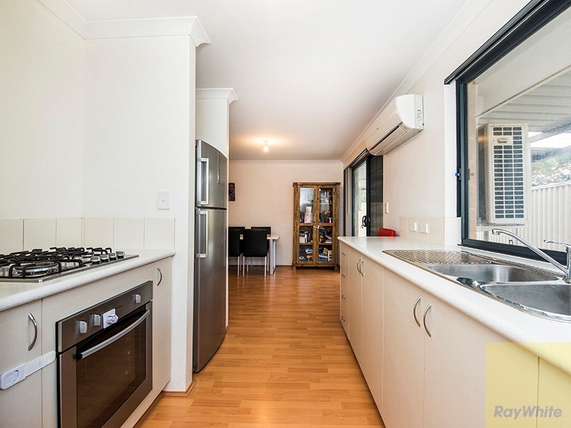 2 Ullapool Place, Seville Grove WA 6112