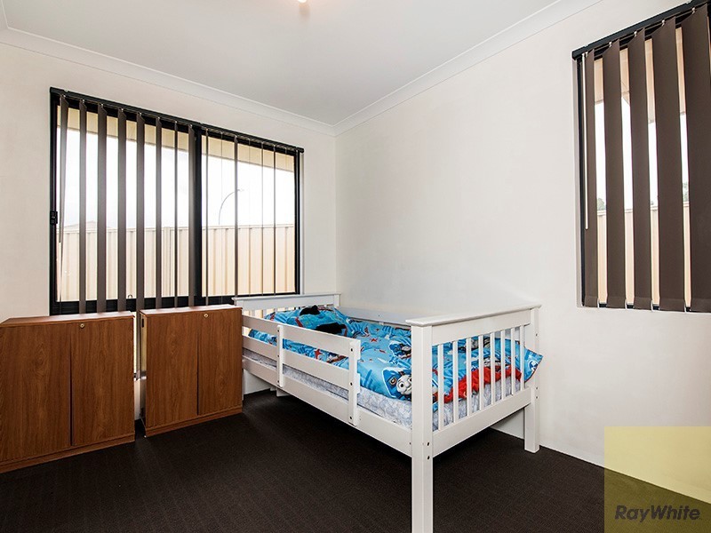 2 Ullapool Place, Seville Grove WA 6112