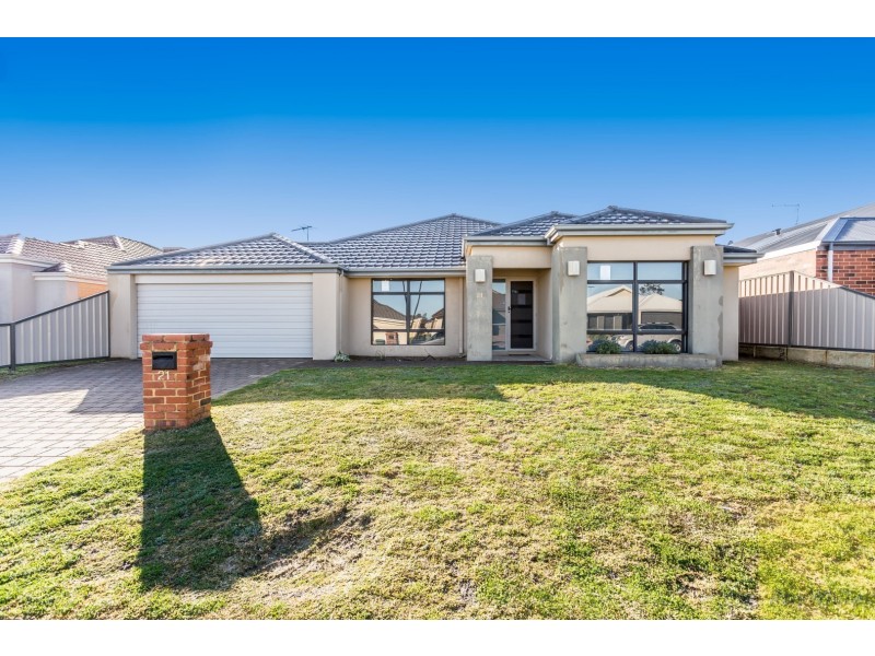 21 Padra Turn, Byford WA 6122