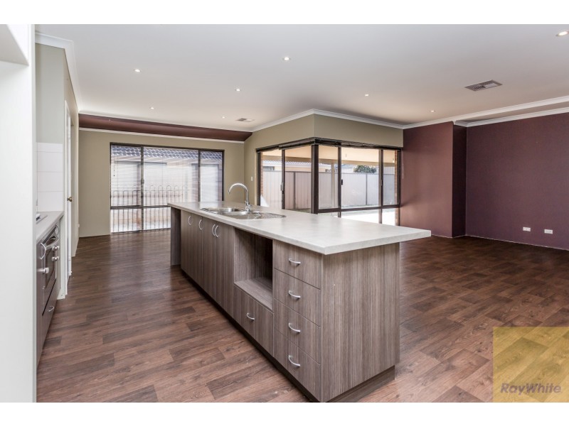 21 Padra Turn, Byford WA 6122