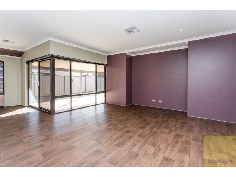 21 Padra Turn, Byford WA 6122