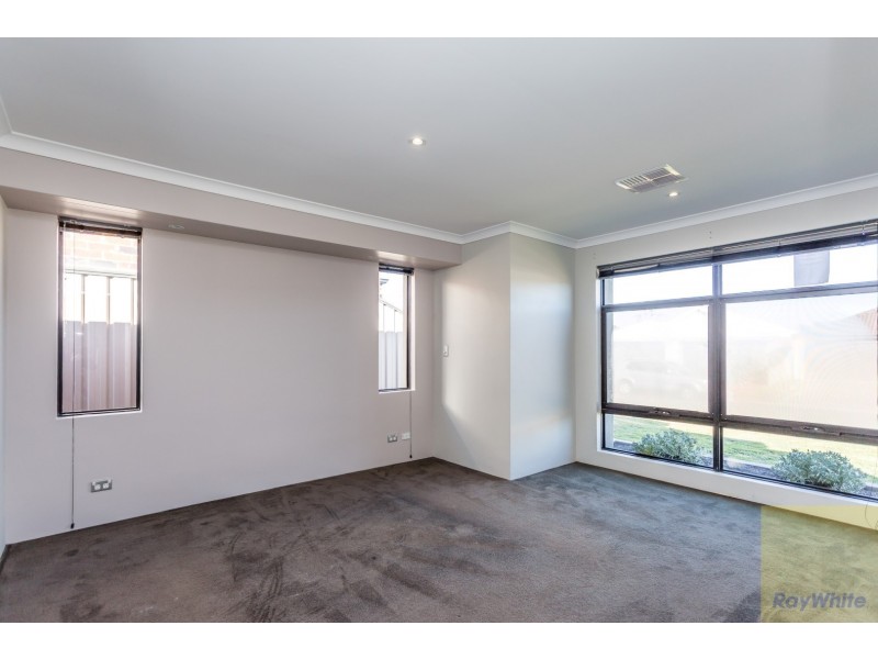 21 Padra Turn, Byford WA 6122