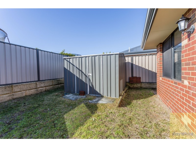 21 Padra Turn, Byford WA 6122