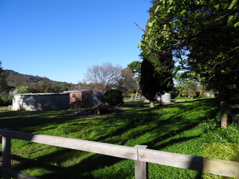 105 Hayward Road, Martin WA 6110