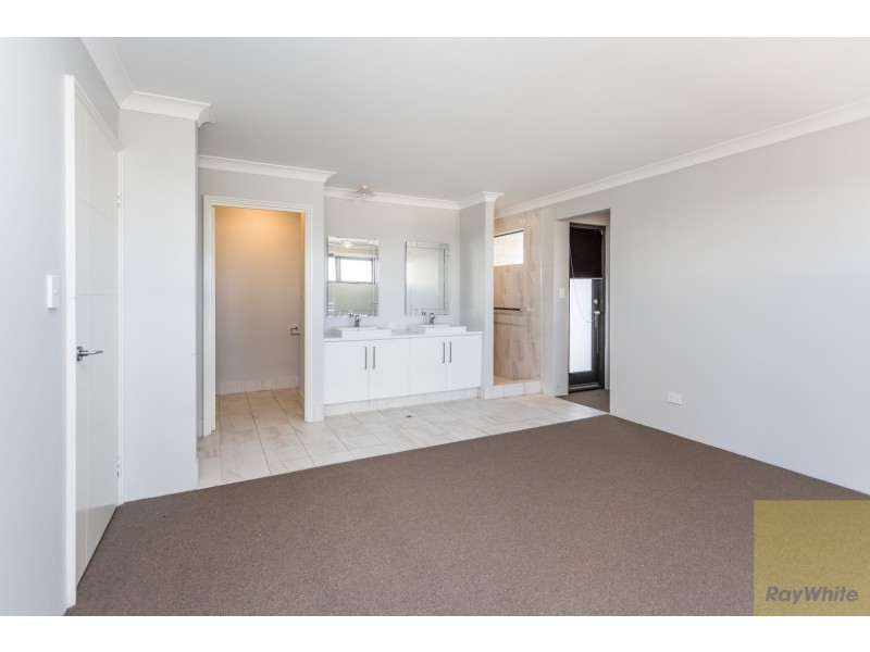 1 Flindell Way, Piara Waters WA 6112