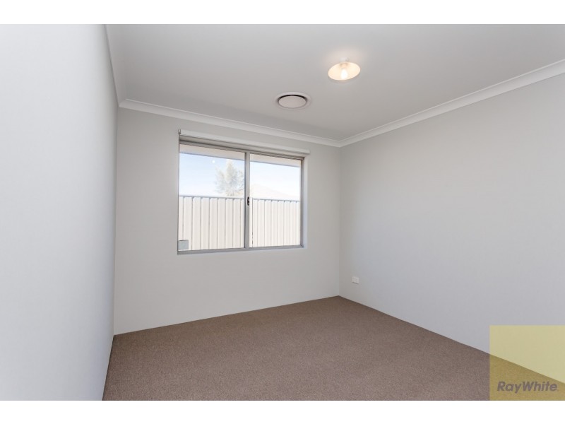 1 Flindell Way, Piara Waters WA 6112