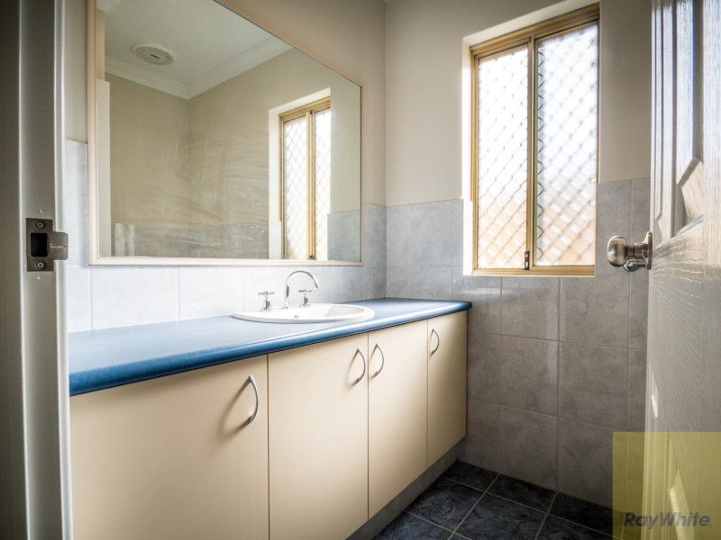 42 Tomah Road, Armadale WA 6112