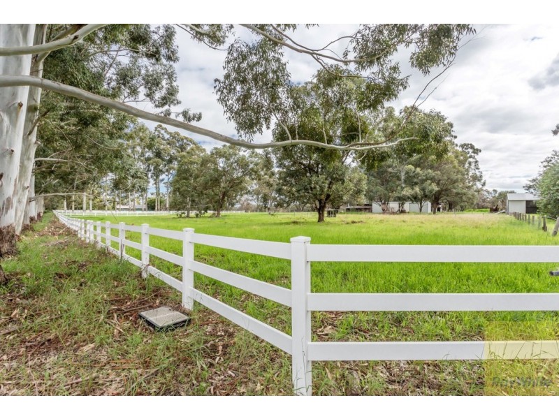 208 Shanley Road, Mardella WA 6125