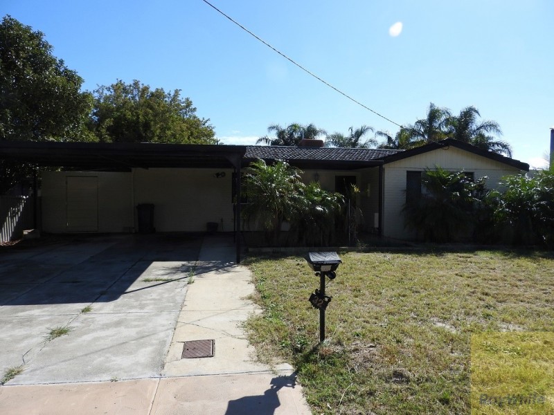 32 O’Sullivan Drive, Camillo WA 6111