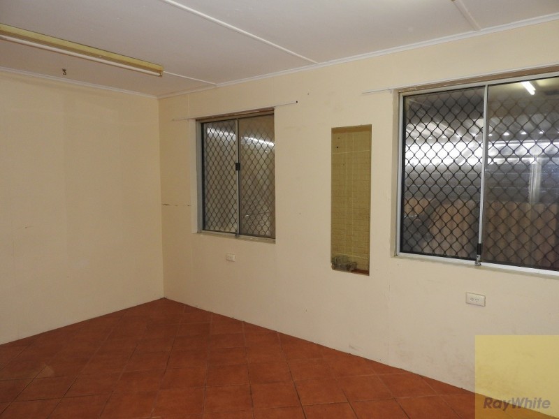 32 O’Sullivan Drive, Camillo WA 6111