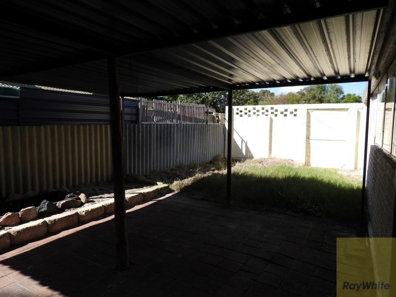 32 O’Sullivan Drive, Camillo WA 6111