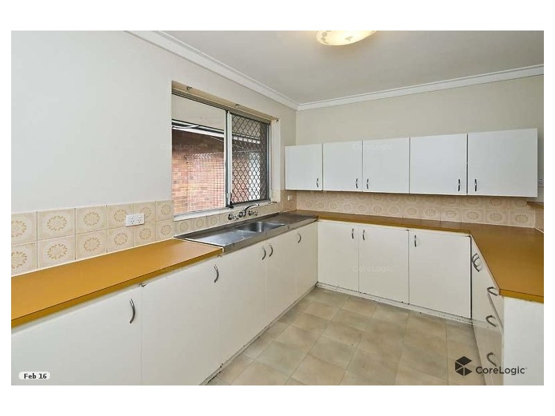 27d Robin Hood Avenue, Armadale WA 6112