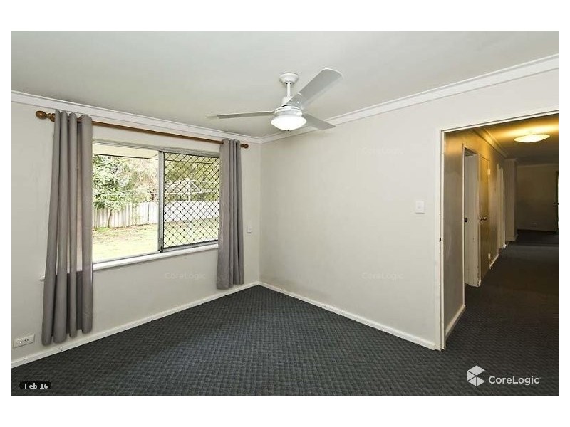 27d Robin Hood Avenue, Armadale WA 6112